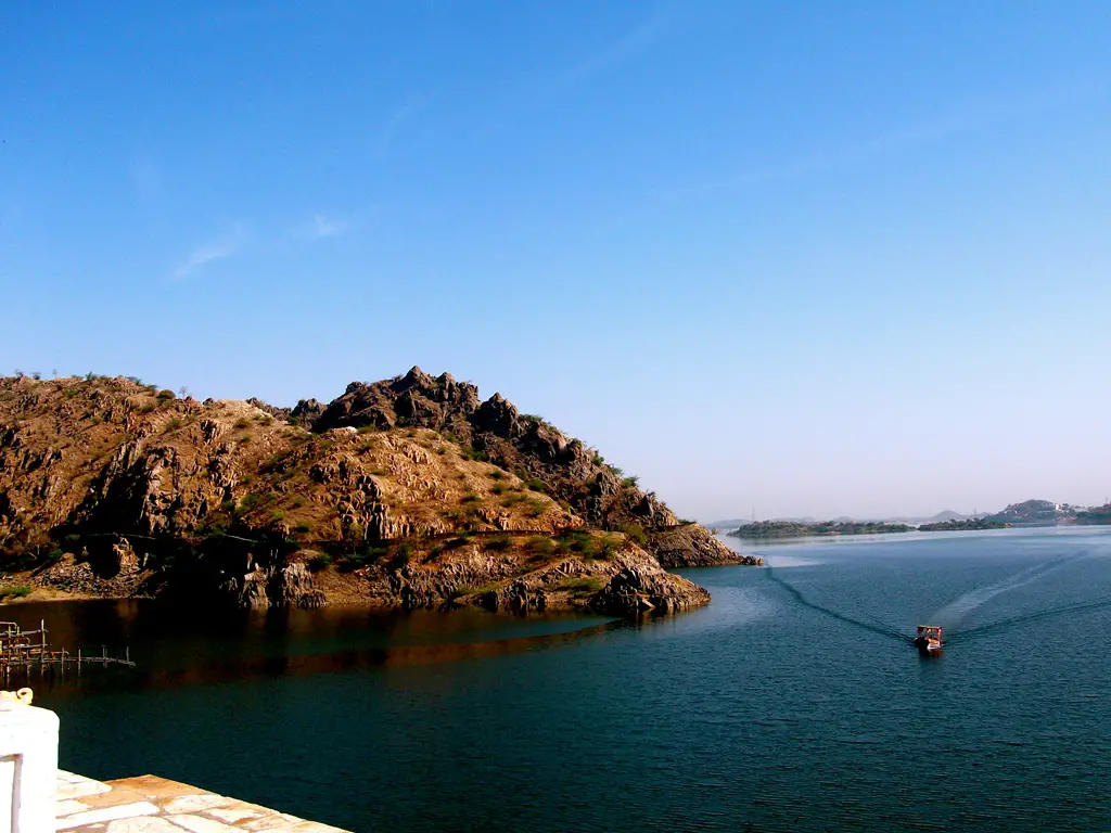 Jaisamand Lake Udaipur (Dhebar Lake)
